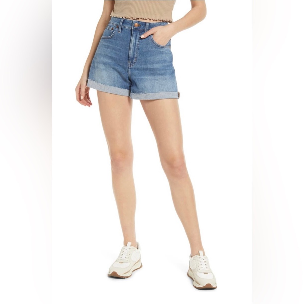Madewell Curvy Highwaisted Denim Shorts